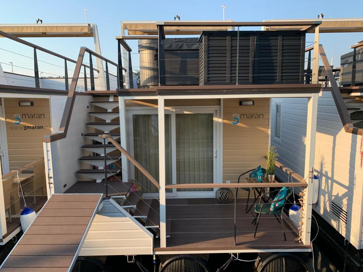 Sirena Floating House Portoroz Vila Exterior foto